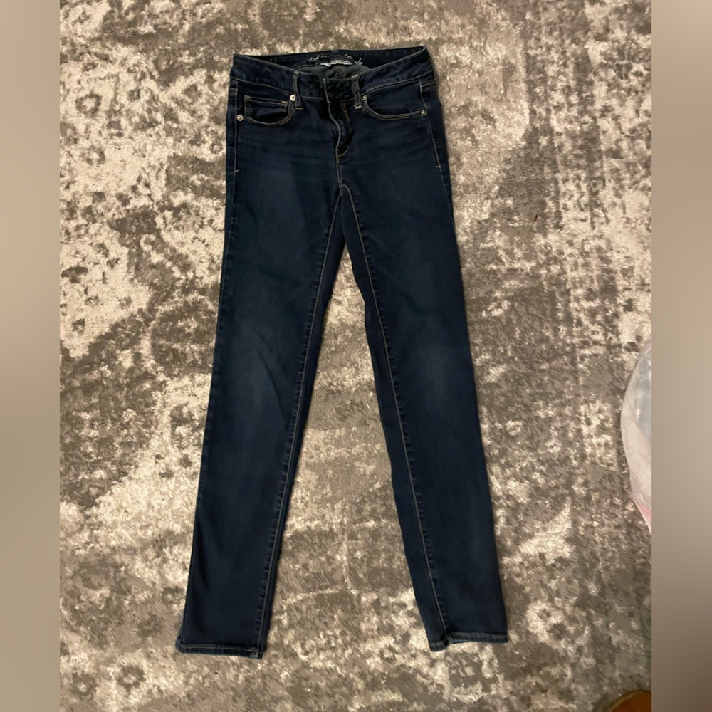American Eagle super stretch skinny jeans size - 6 regular - dark wash